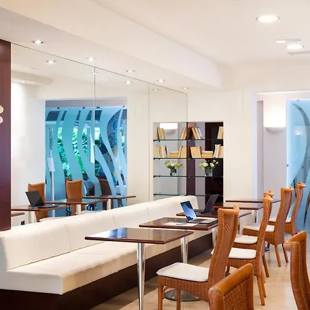 Maddalena 3* Ριτσιόνε