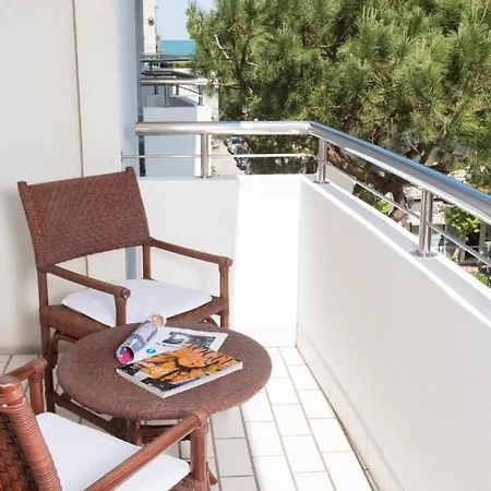 Maddalena 3* Riccione