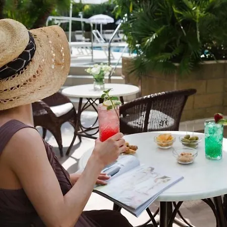 Ξενοδοχείο Maddalena 3*