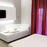 Отель Maddalena 3*
