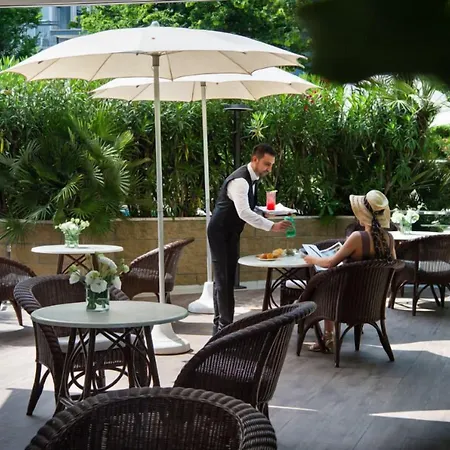 Maddalena Hotel